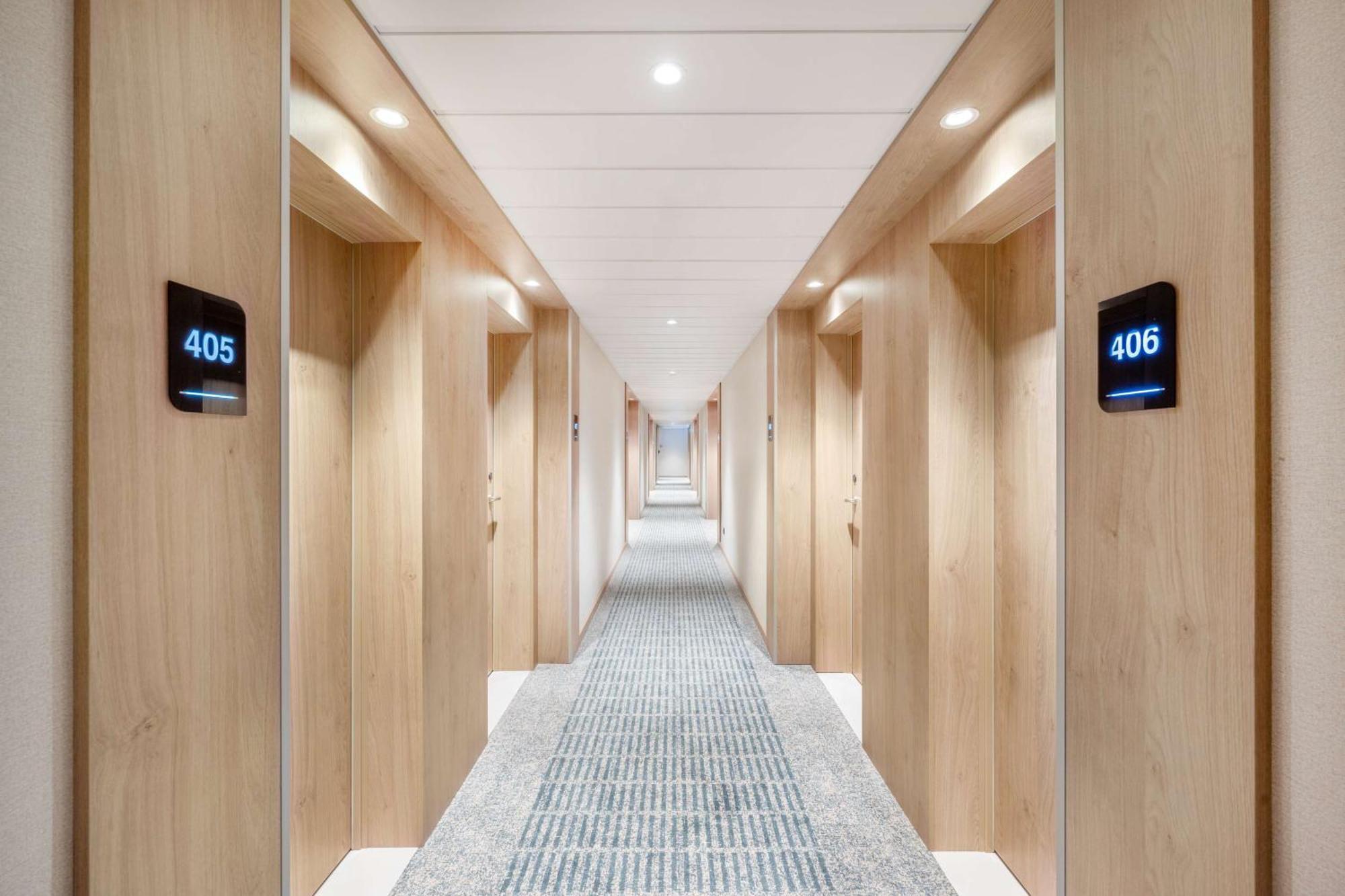 Hilton Garden Inn Debrecen City Center מראה חיצוני תמונה