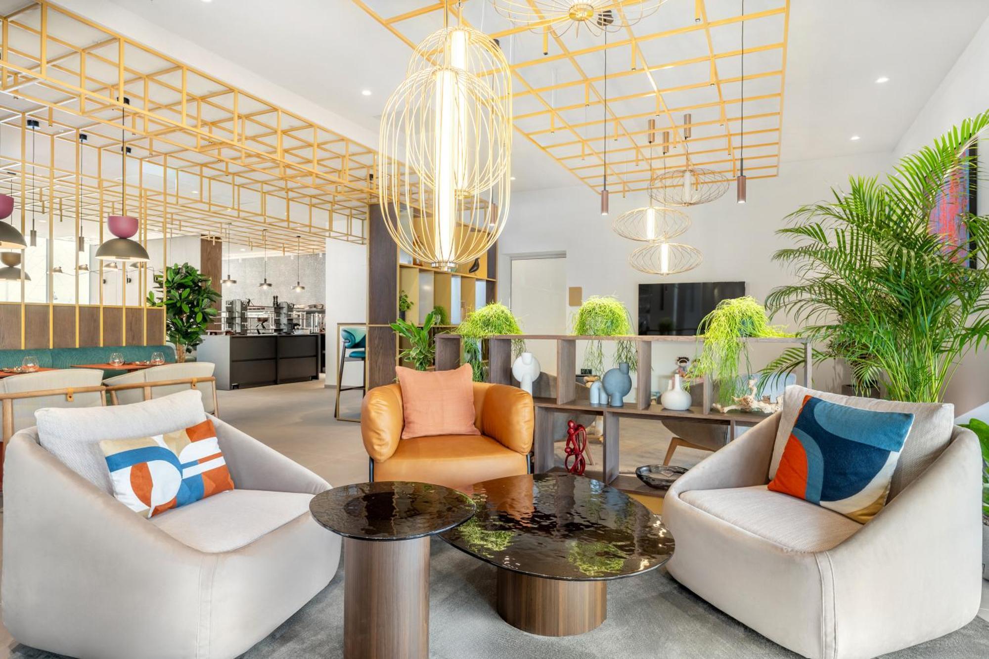 Hilton Garden Inn Debrecen City Center מראה חיצוני תמונה