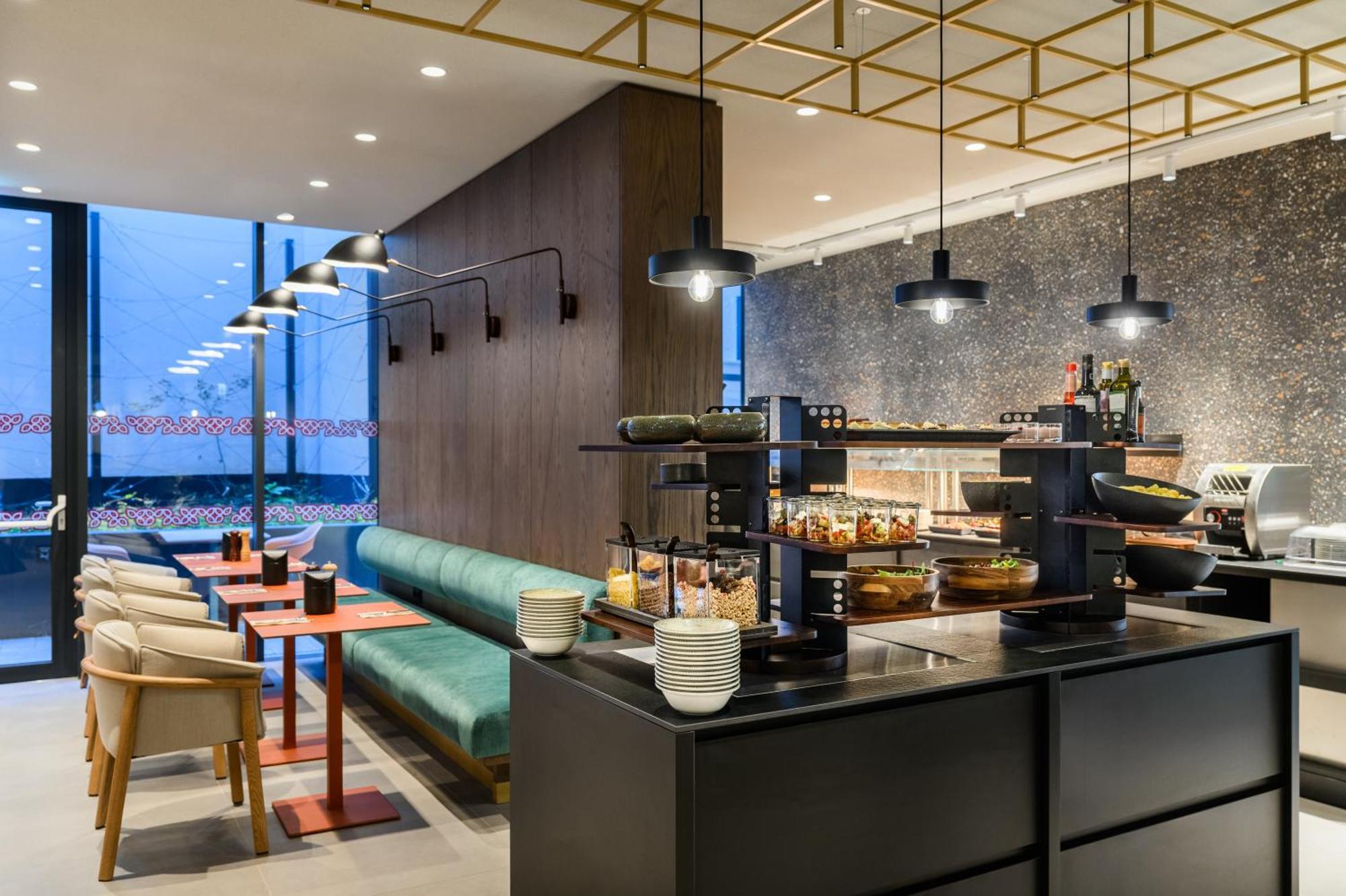 Hilton Garden Inn Debrecen City Center מראה חיצוני תמונה