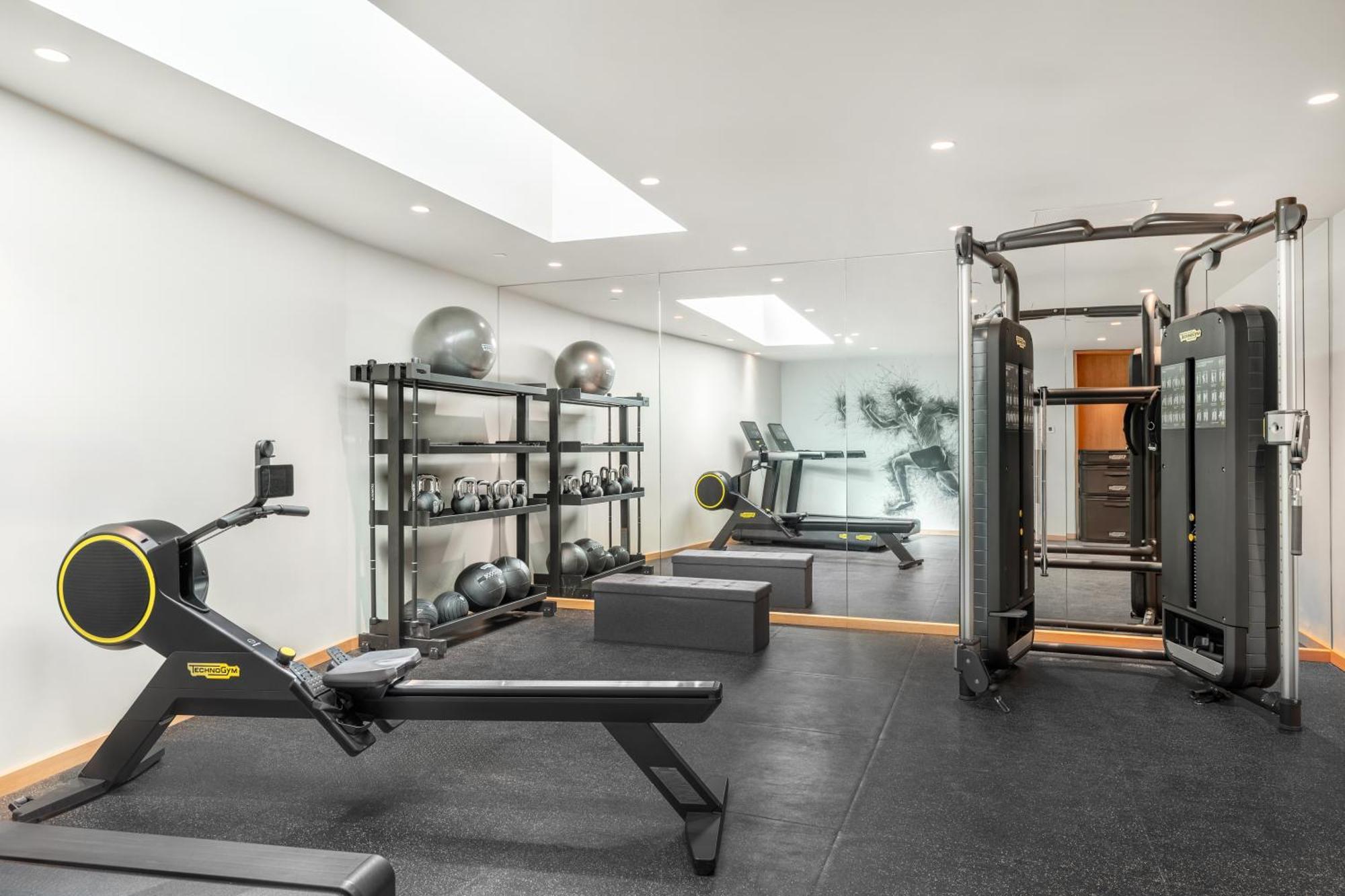 Hilton Garden Inn Debrecen City Center מראה חיצוני תמונה