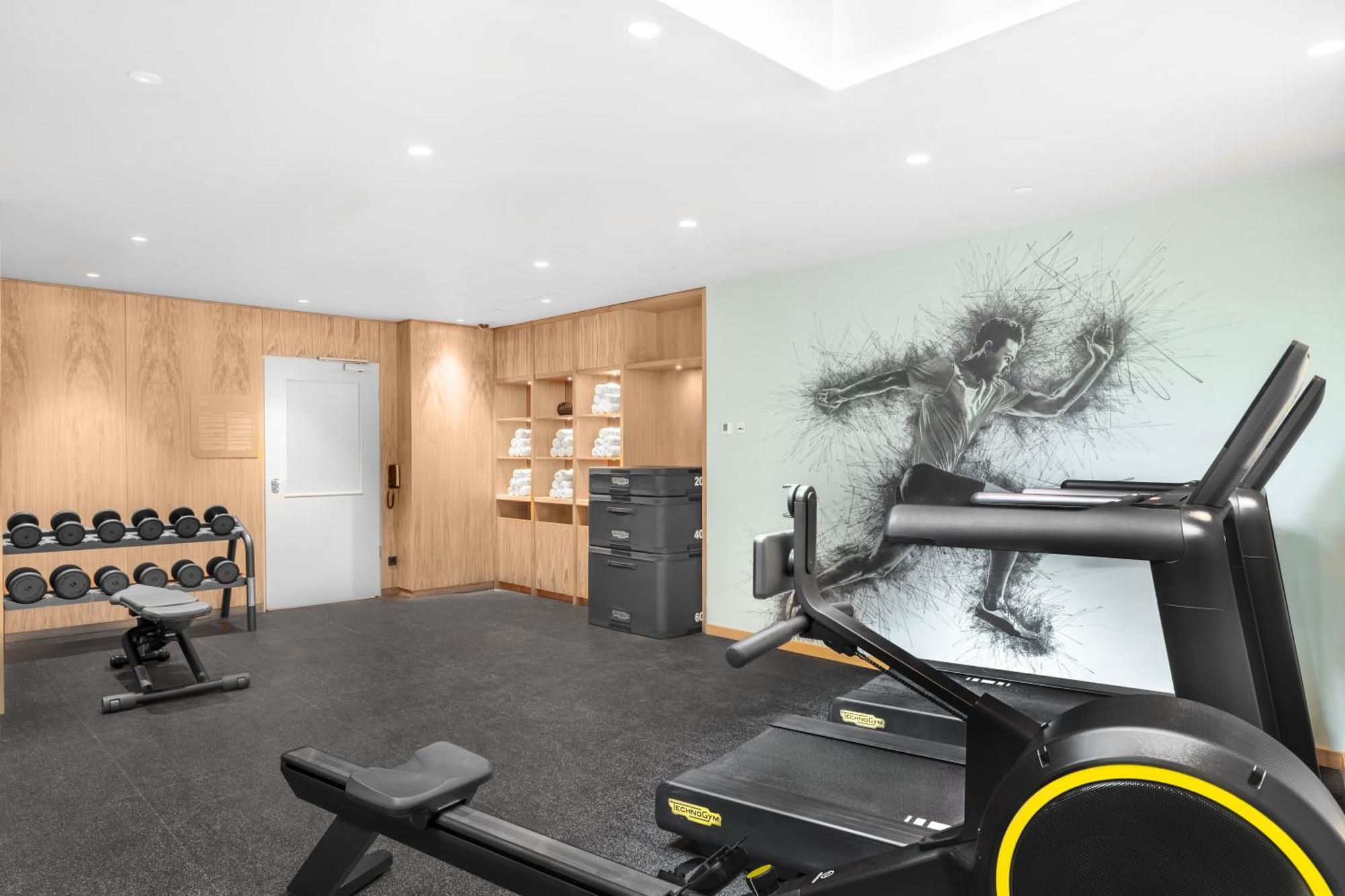 Hilton Garden Inn Debrecen City Center מראה חיצוני תמונה